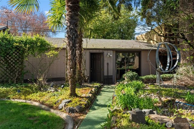 1116 S Woodlawn Street, Tacoma, WA 98465