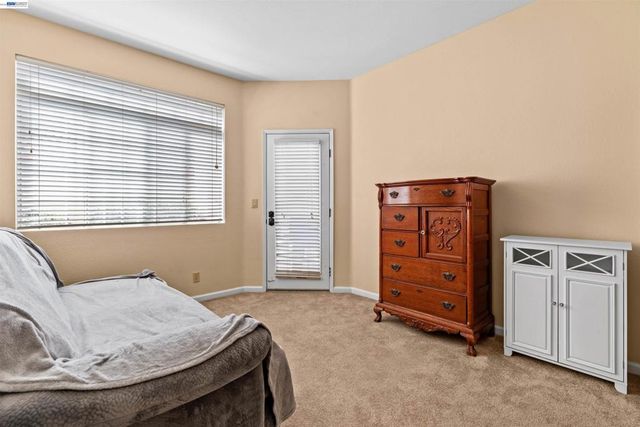 7145 Dublin Meadows St D, Dublin, CA 94568