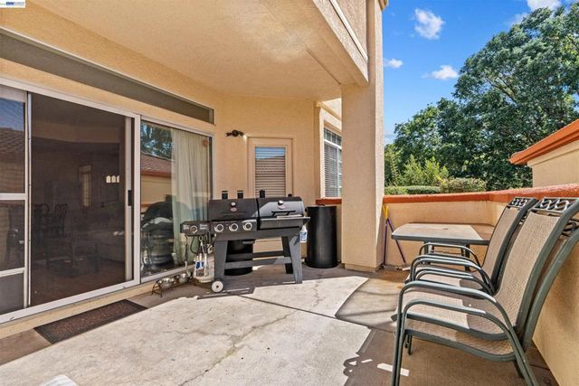 7145 Dublin Meadows St D, Dublin, CA 94568