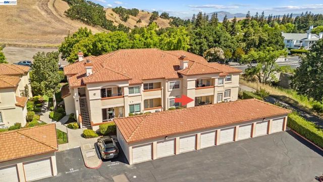 7145 Dublin Meadows St D, Dublin, CA 94568