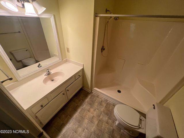 3625 Saint Johns Court Unit 25b, Wilmington, NC 28403