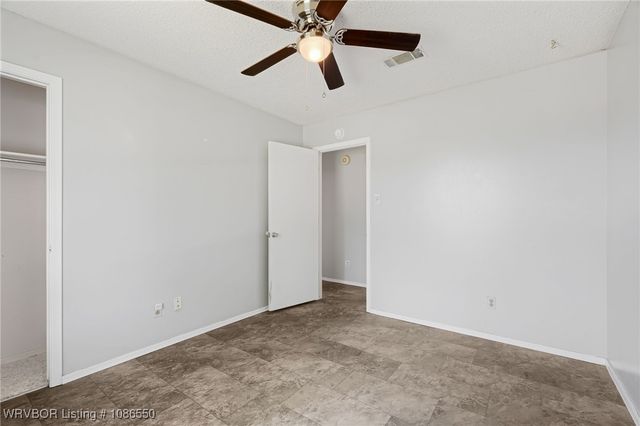 1512 14th Circle, Barling, AR 72923