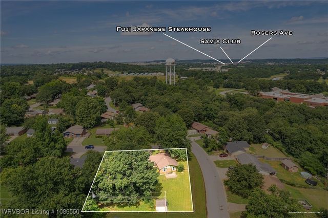 1512 14th Circle, Barling, AR 72923