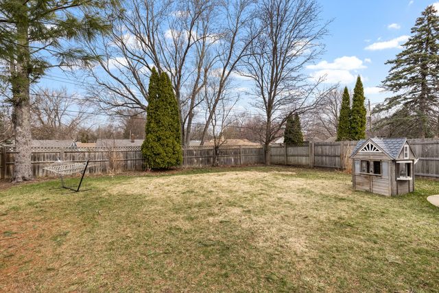 3904 BRENDENWOOD Road, Rockford, IL 61107