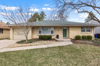 3904 BRENDENWOOD Road, Rockford, IL 61107