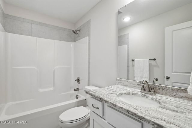 103 Rector Drive, West End, NC 27376