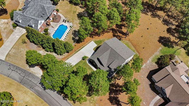 103 Rector Drive, West End, NC 27376