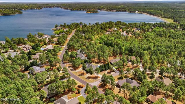 103 Rector Drive, West End, NC 27376