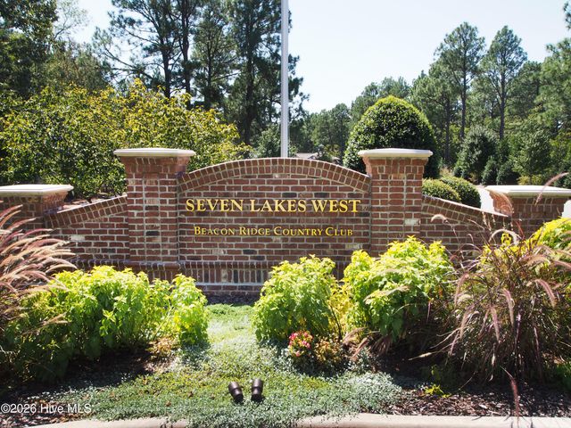 103 Rector Drive, West End, NC 27376
