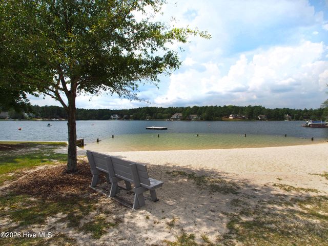 103 Rector Drive, West End, NC 27376
