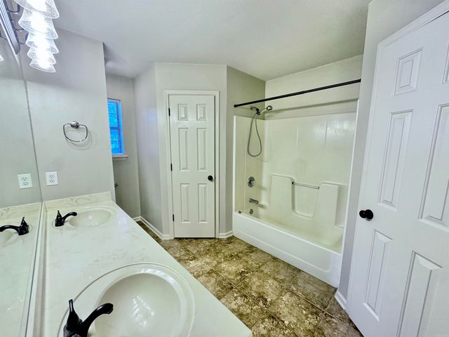 44 Bent Tree Drive, Cabot, AR 72023