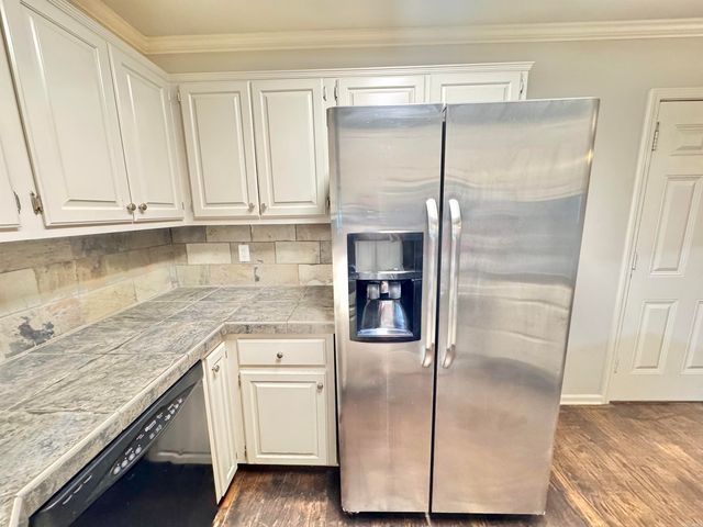 44 Bent Tree Drive, Cabot, AR 72023