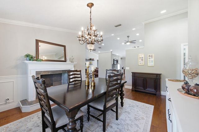805 Daffodil Drive, Wellington, FL 33414