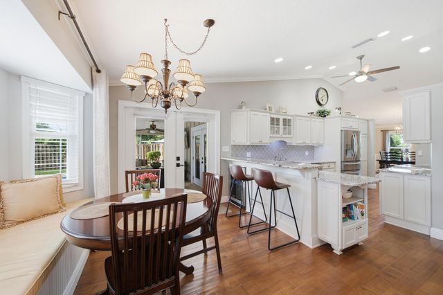 805 Daffodil Drive, Wellington, FL 33414