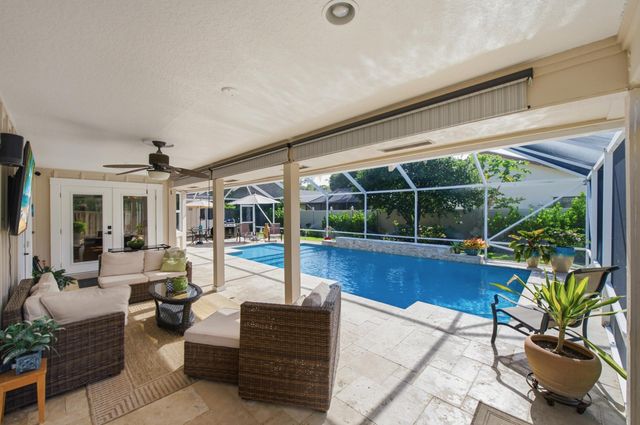 805 Daffodil Drive, Wellington, FL 33414
