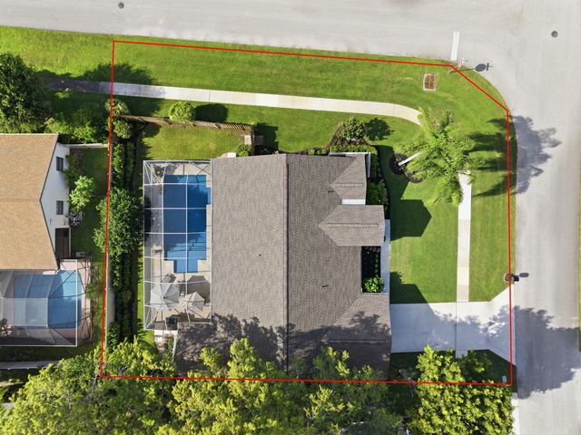 805 Daffodil Drive, Wellington, FL 33414