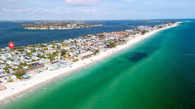 2404 AVENUE A, Bradenton Beach, FL 34217