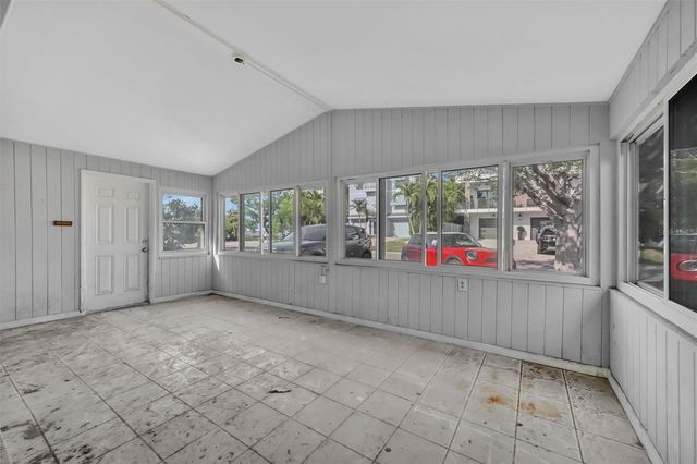 2404 AVENUE A, Bradenton Beach, FL 34217