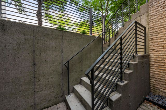 63 N 5th Street, G14, Columbus, OH 43215
