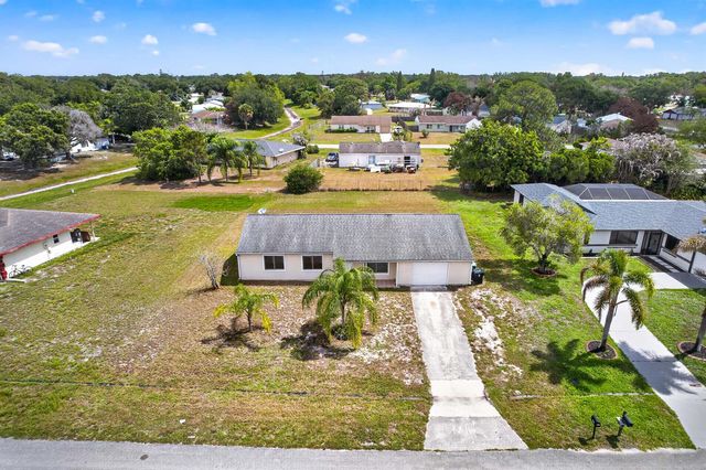 261 SW Cherryhill Road, Port St. Lucie, FL 34953