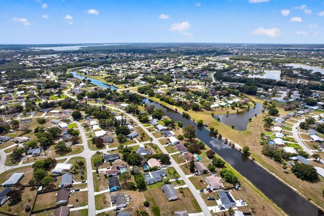 261 SW Cherryhill Road, Port St. Lucie, FL 34953
