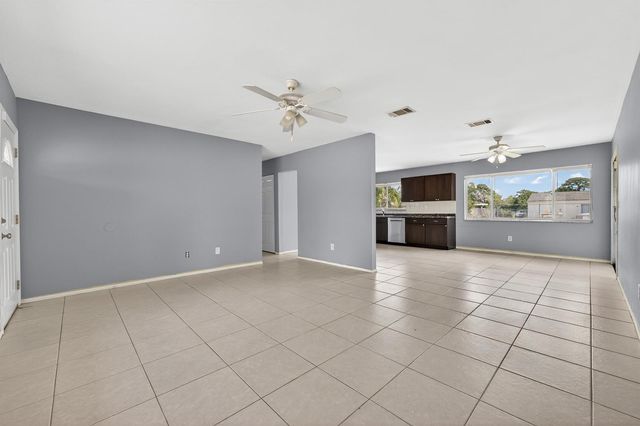 261 SW Cherryhill Road, Port St. Lucie, FL 34953
