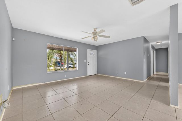 261 SW Cherryhill Road, Port St. Lucie, FL 34953