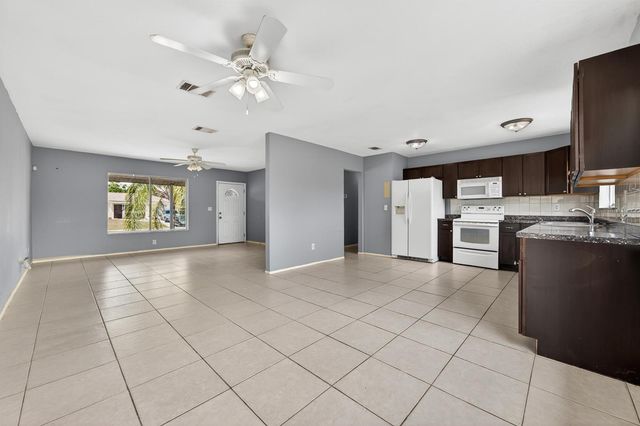 261 SW Cherryhill Road, Port St. Lucie, FL 34953