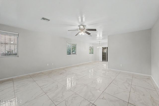 320 W Iowa Street, Tucson, AZ 85706