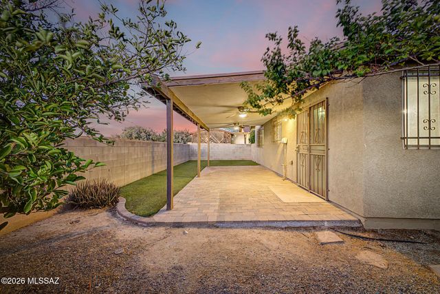 320 W Iowa Street, Tucson, AZ 85706