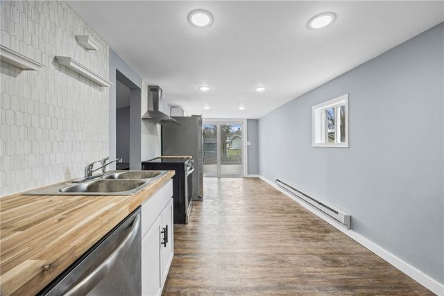 51 West Elizabeth Street, Waterloo, NY 13165