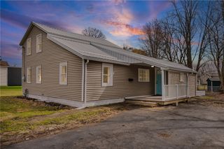 51 West Elizabeth Street, Waterloo, NY 13165