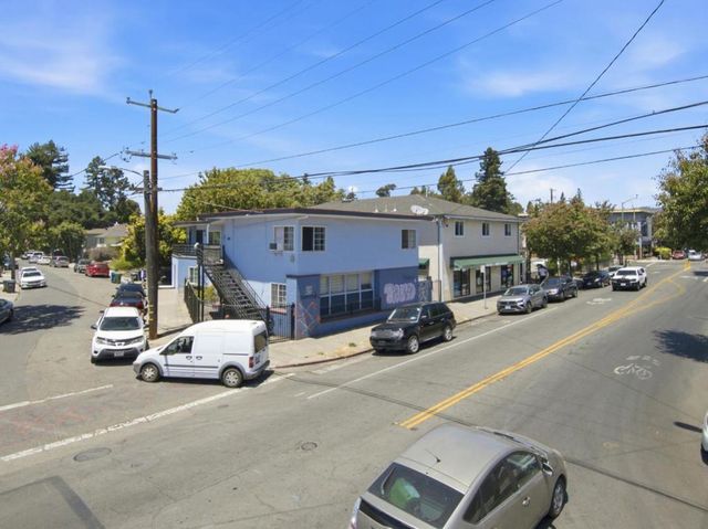 3050 Davis Street, Oakland, CA 94601