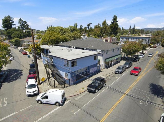 3050 Davis Street, Oakland, CA 94601