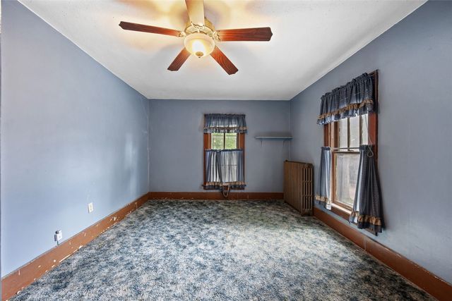 309 2nd Ave NW, Mt Vernon, IA 52314