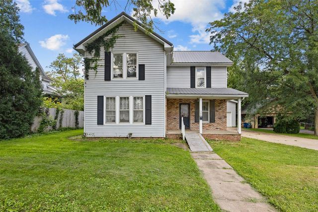 309 2nd Ave NW, Mt Vernon, IA 52314