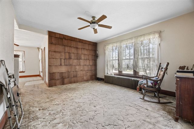 309 2nd Ave NW, Mt Vernon, IA 52314