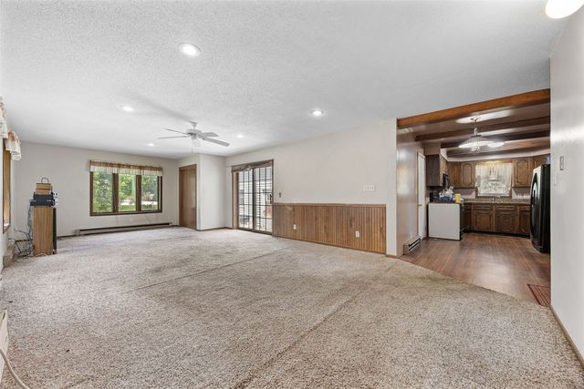 309 2nd Ave NW, Mt Vernon, IA 52314