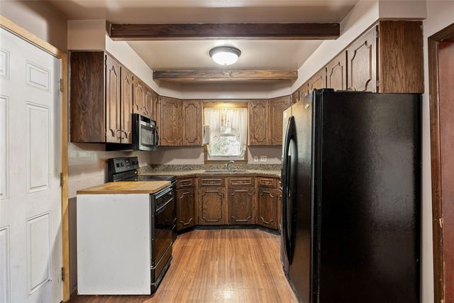 309 2nd Ave NW, Mt Vernon, IA 52314