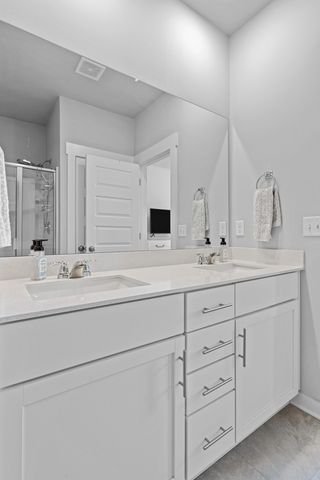719 Mickelson Way, Lebanon, TN 37087