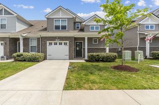 719 Mickelson Way, Lebanon, TN 37087