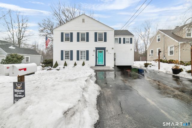 43 Bateswood Road, Waterbury, CT 06706