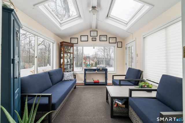 43 Bateswood Road, Waterbury, CT 06706