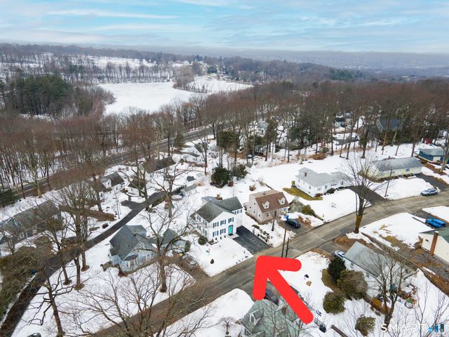 43 Bateswood Road, Waterbury, CT 06706