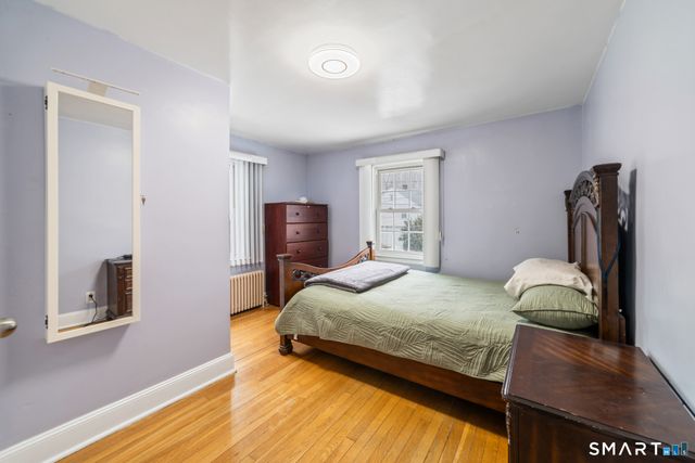 43 Bateswood Road, Waterbury, CT 06706