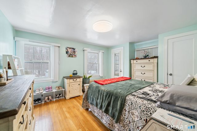 43 Bateswood Road, Waterbury, CT 06706