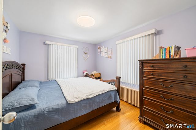 43 Bateswood Road, Waterbury, CT 06706