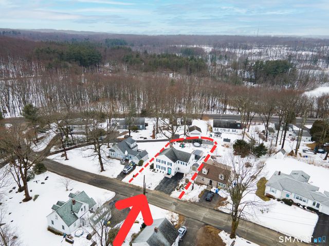 43 Bateswood Road, Waterbury, CT 06706