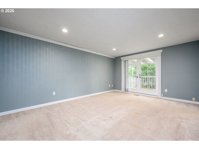 2024 Sw TEGART Ave, Gresham, OR 97080
