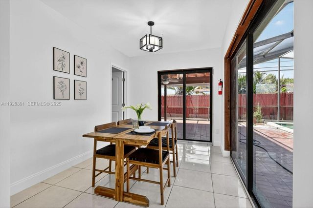 245 NE 175th St, North Miami Beach, FL 33162